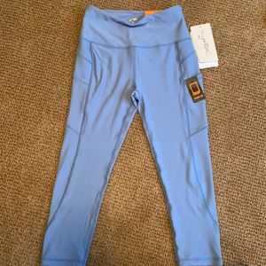 Light blue Gottex carpi length leggings, women’s Medium